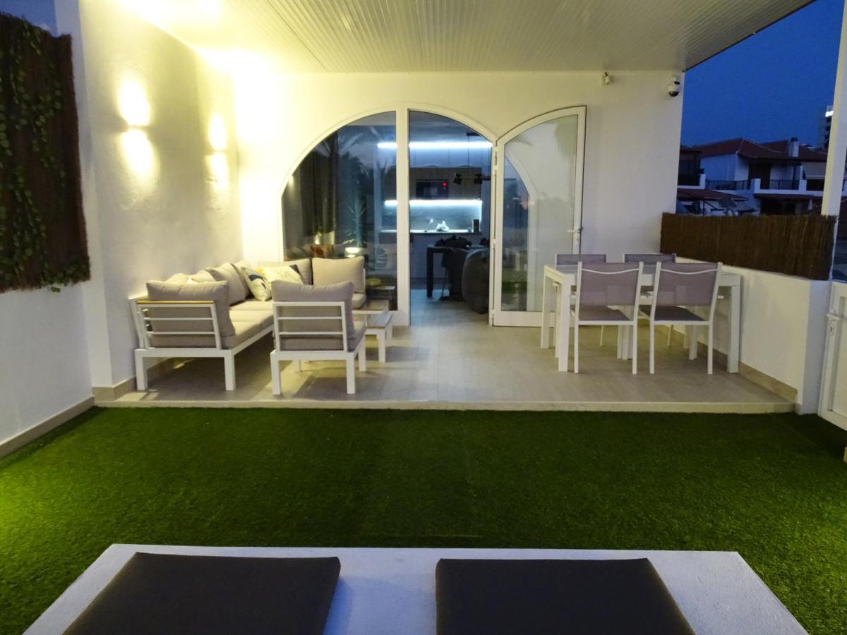 Las Americas Luxury Low-Cost Apartment With Terrace & Views Плая-де-лас-Америкас Экстерьер фото