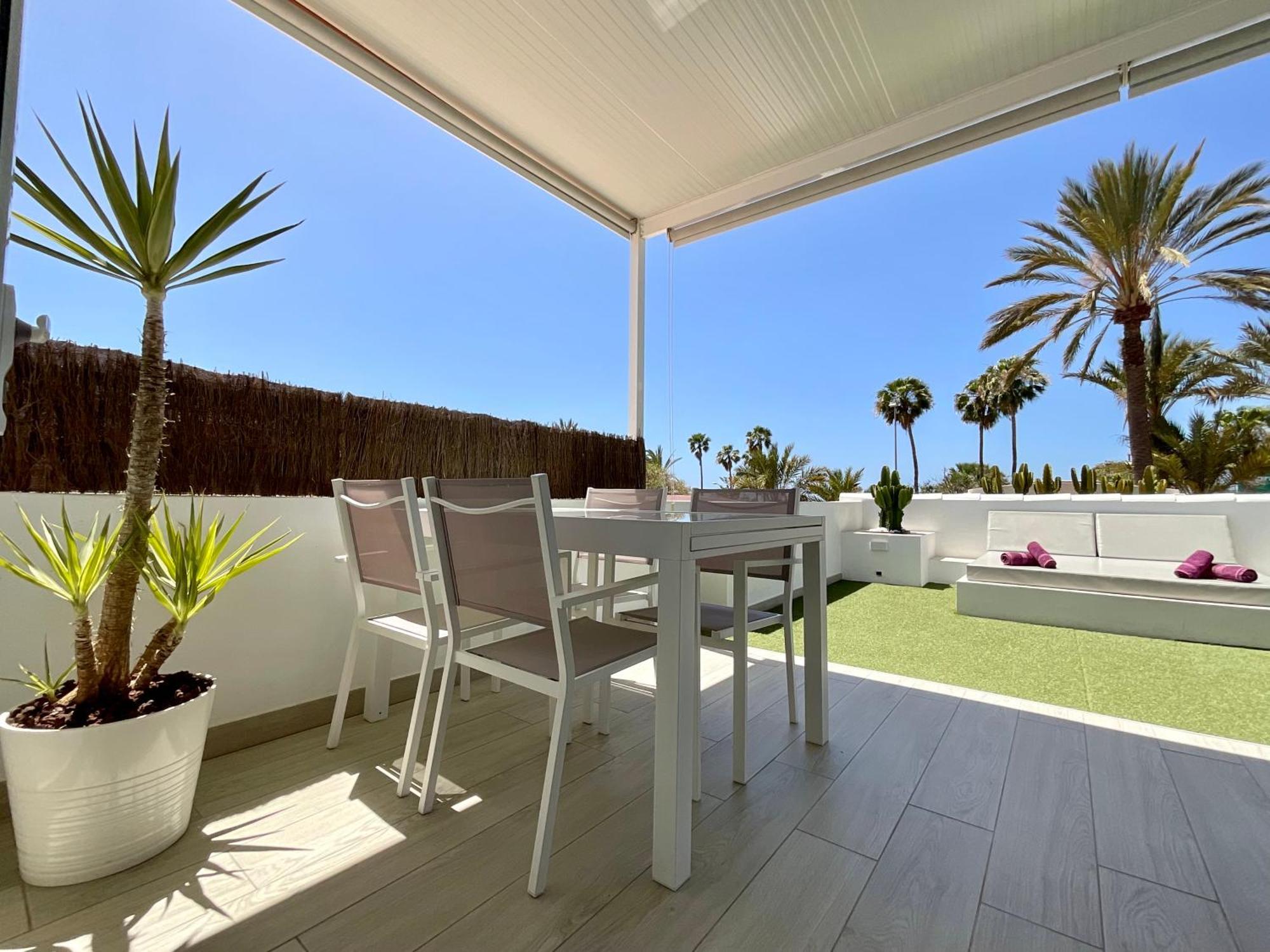 Las Americas Luxury Low-Cost Apartment With Terrace & Views Плая-де-лас-Америкас Экстерьер фото